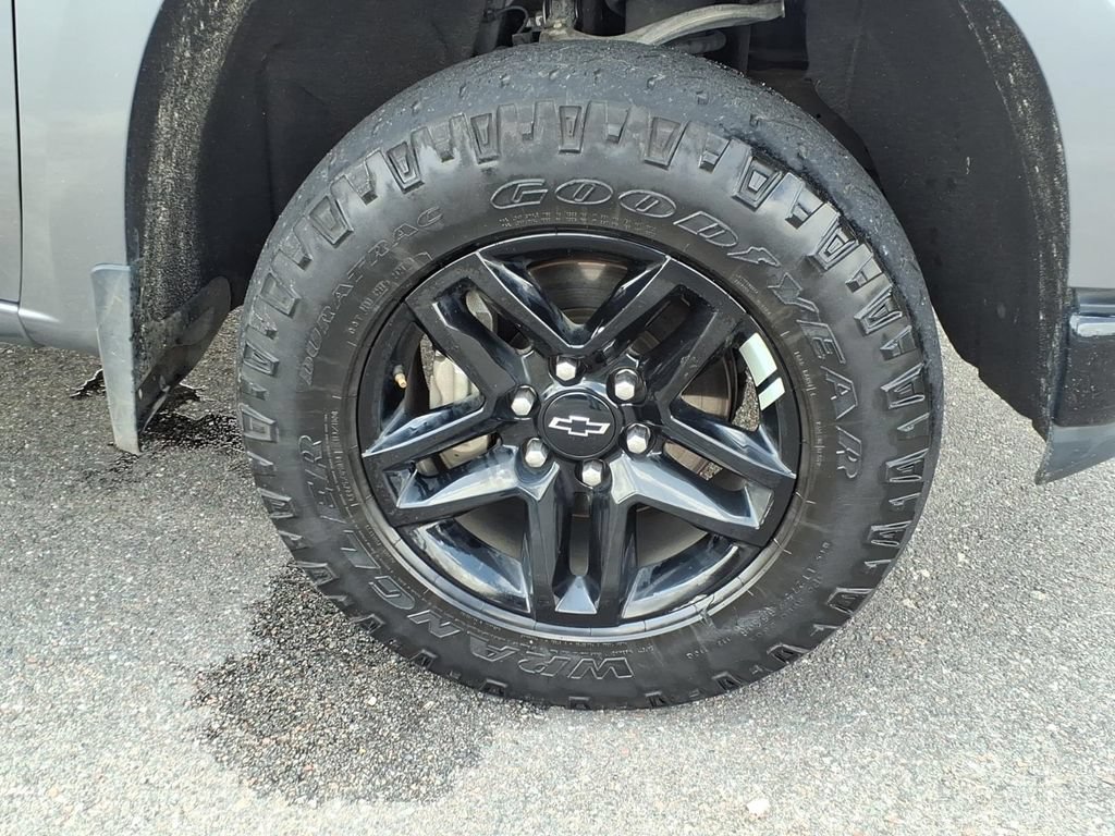 Used 2021 Chevrolet Silverado 1500 LT Trail Boss w/ Bed Protection Package AWD/4WD image 9