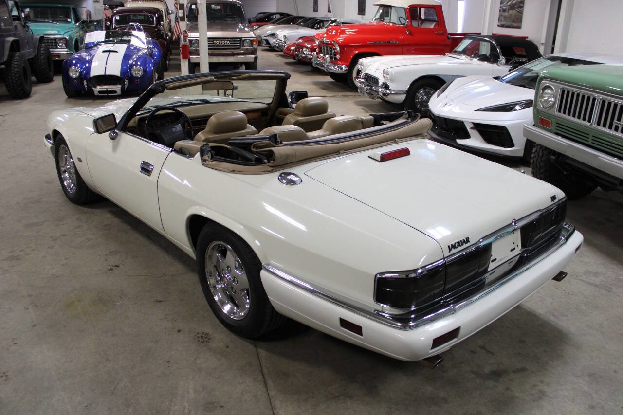 Used 1995 Jaguar XJS 4.0 Convertible image 33