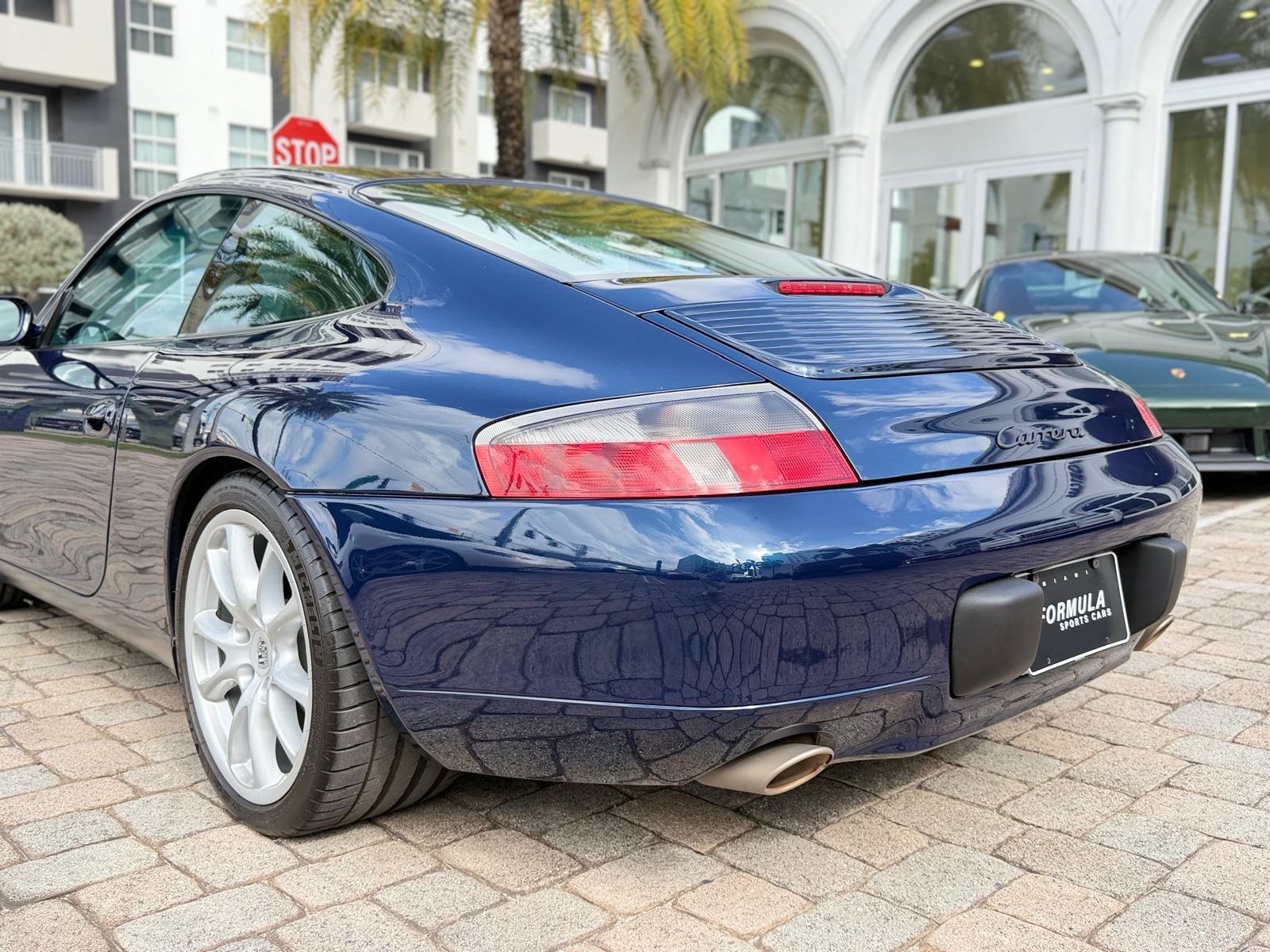 Used 2000 Porsche 911 Carrera RWD image 17