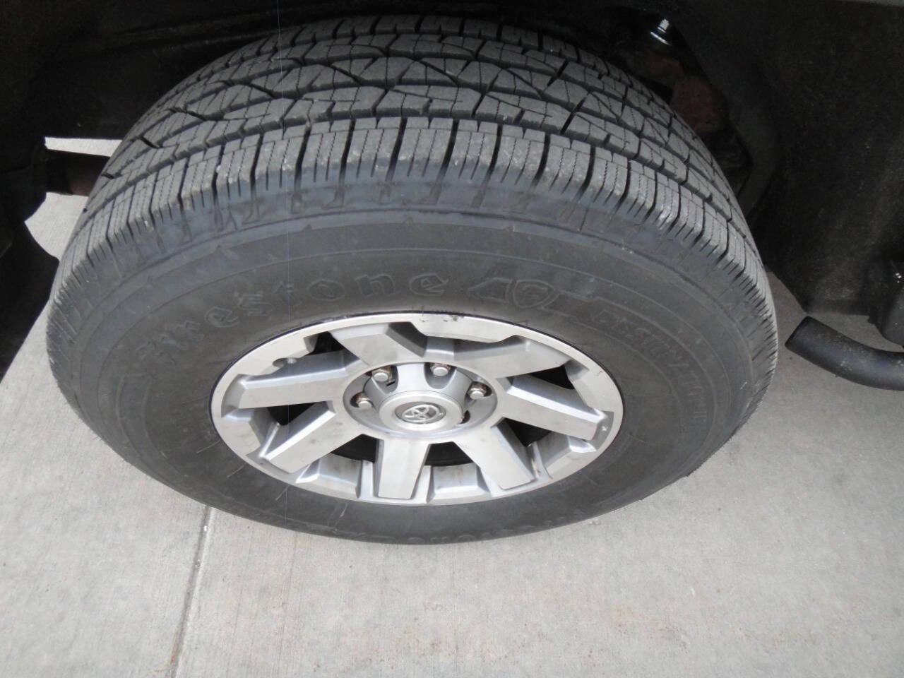 Used 2014 Toyota FJ Cruiser 2WD w/ Convenience Package image 30