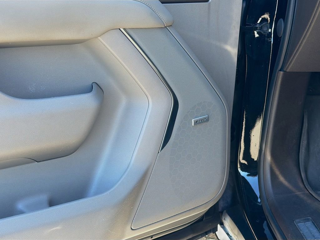 Used 2021 Chevrolet Tahoe Z71 image 27