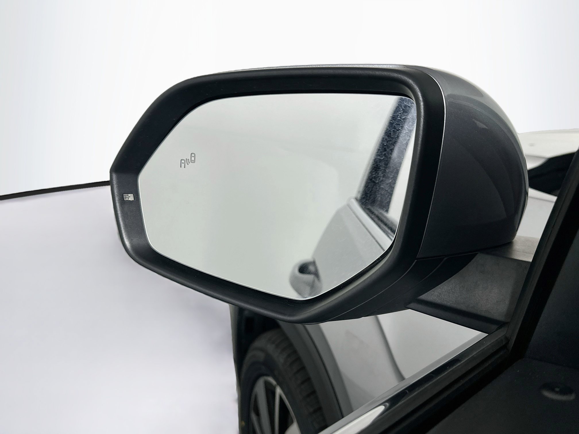 Used 2025 Volkswagen Atlas SE FWD image 16