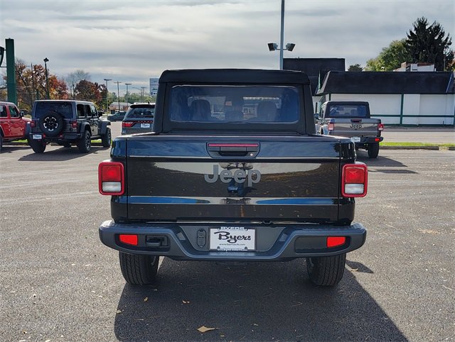 New 2026 Jeep Gladiator Sport image 33