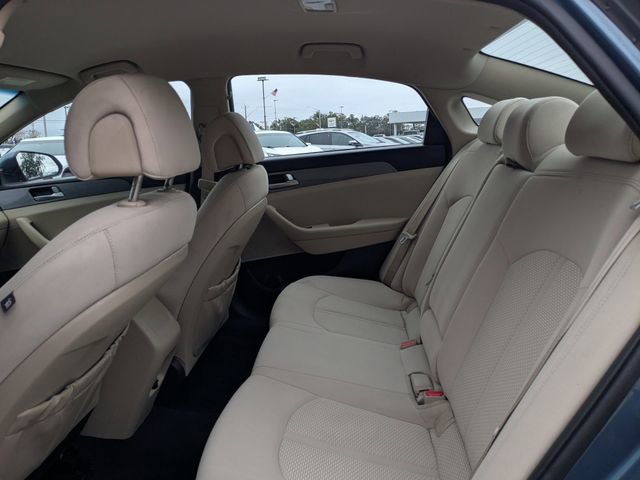 Used 2017 Hyundai Sonata SE image 13