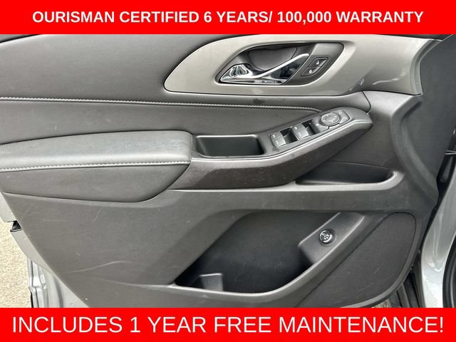 Used 2023 Chevrolet Traverse LT w/ LPO, Floor Liner Package AWD/4WD image 19