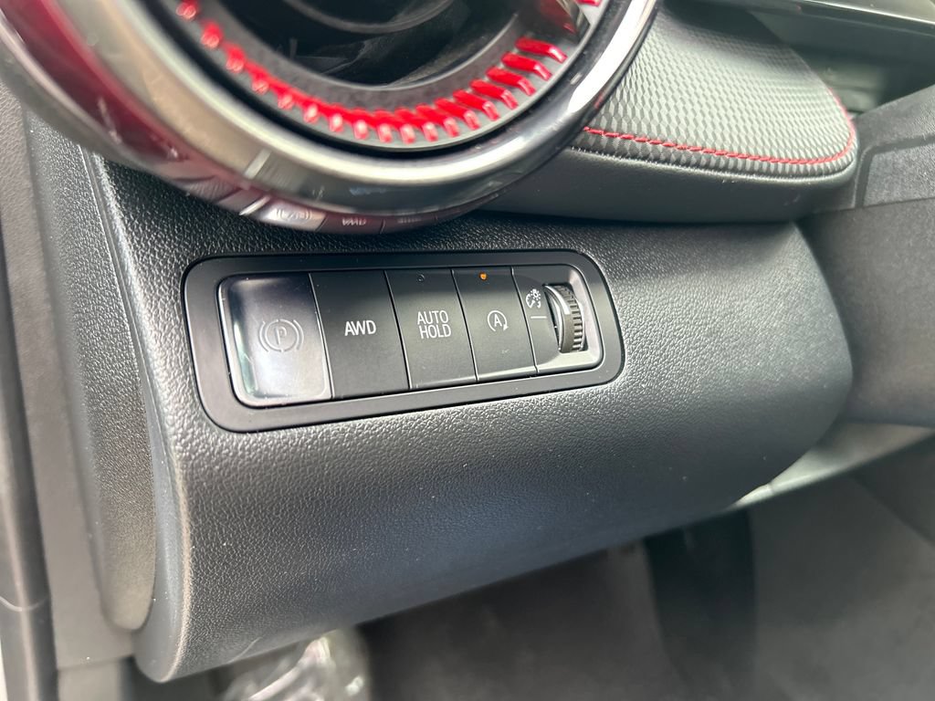 Used 2025 Chevrolet Equinox RS AWD/4WD image 20