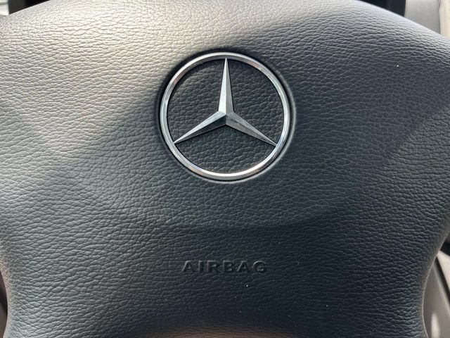 Used 2013 Mercedes-Benz Sprinter 2500 image 27