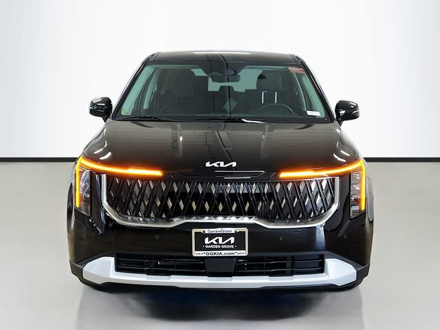 New 2026 Kia Carnival LXS image 2