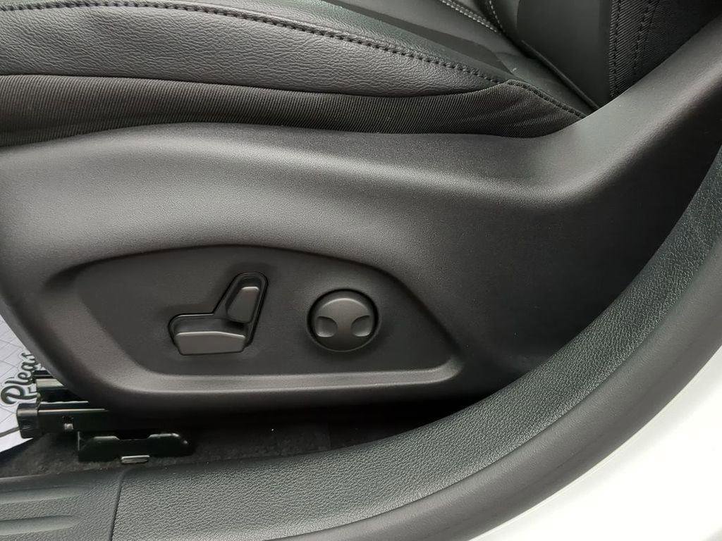 New 2026 Jeep Compass Limited w/ Sun, Sound & Navigation Group image 10