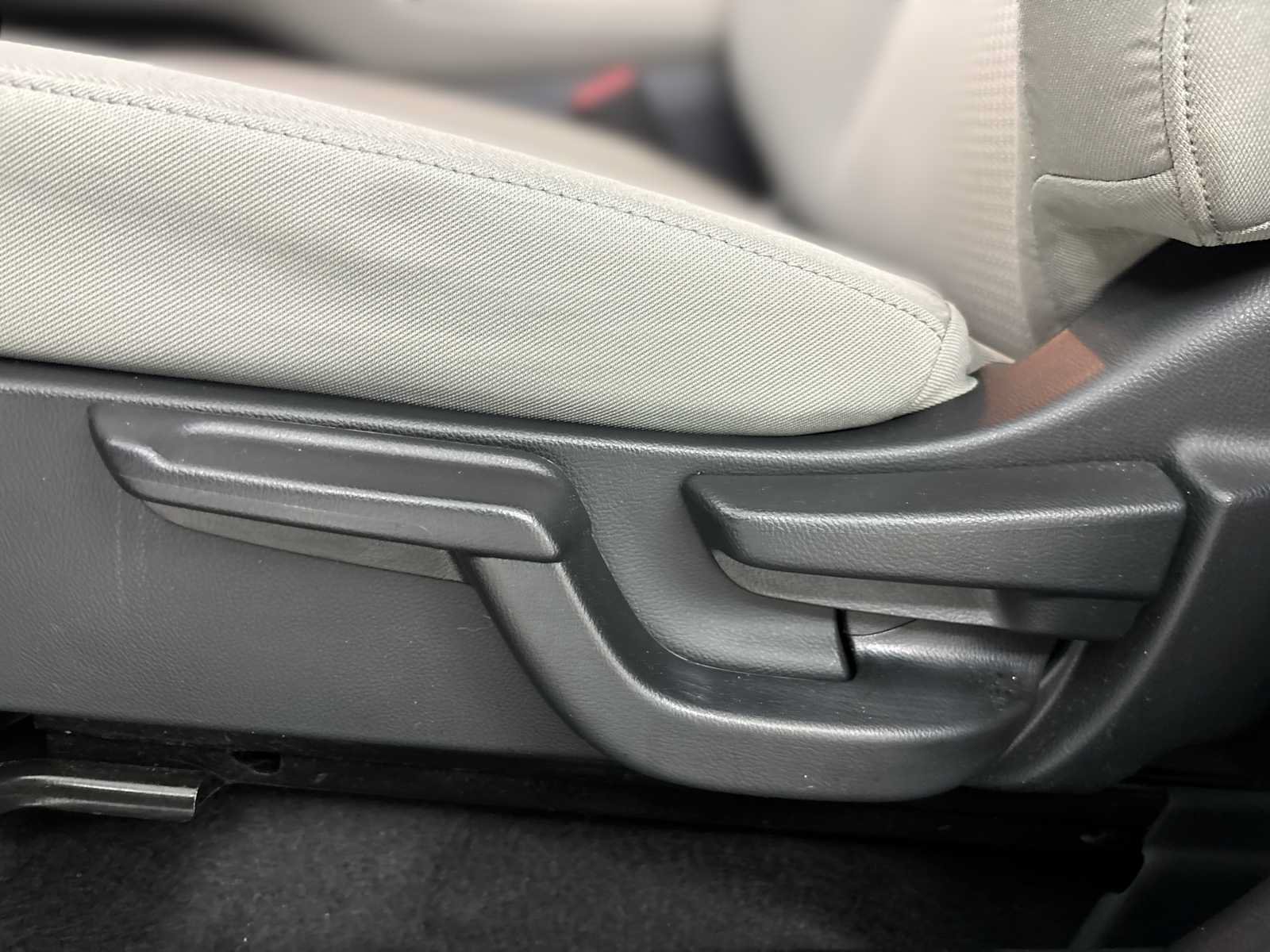 Used 2021 Honda HR-V EX image 14