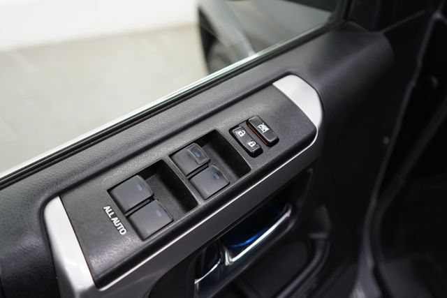 Used 2021 Toyota 4Runner Limited AWD/4WD image 10