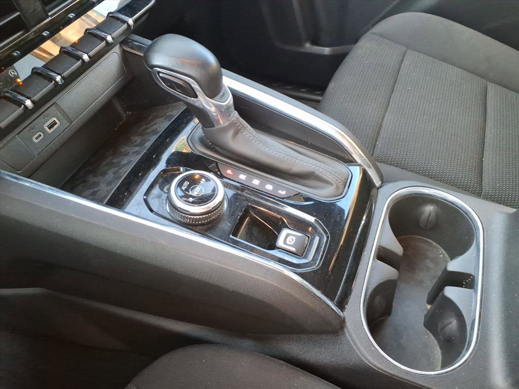 Used 2023 GMC Canyon Elevation w/ Convenience Package AWD/4WD image 16