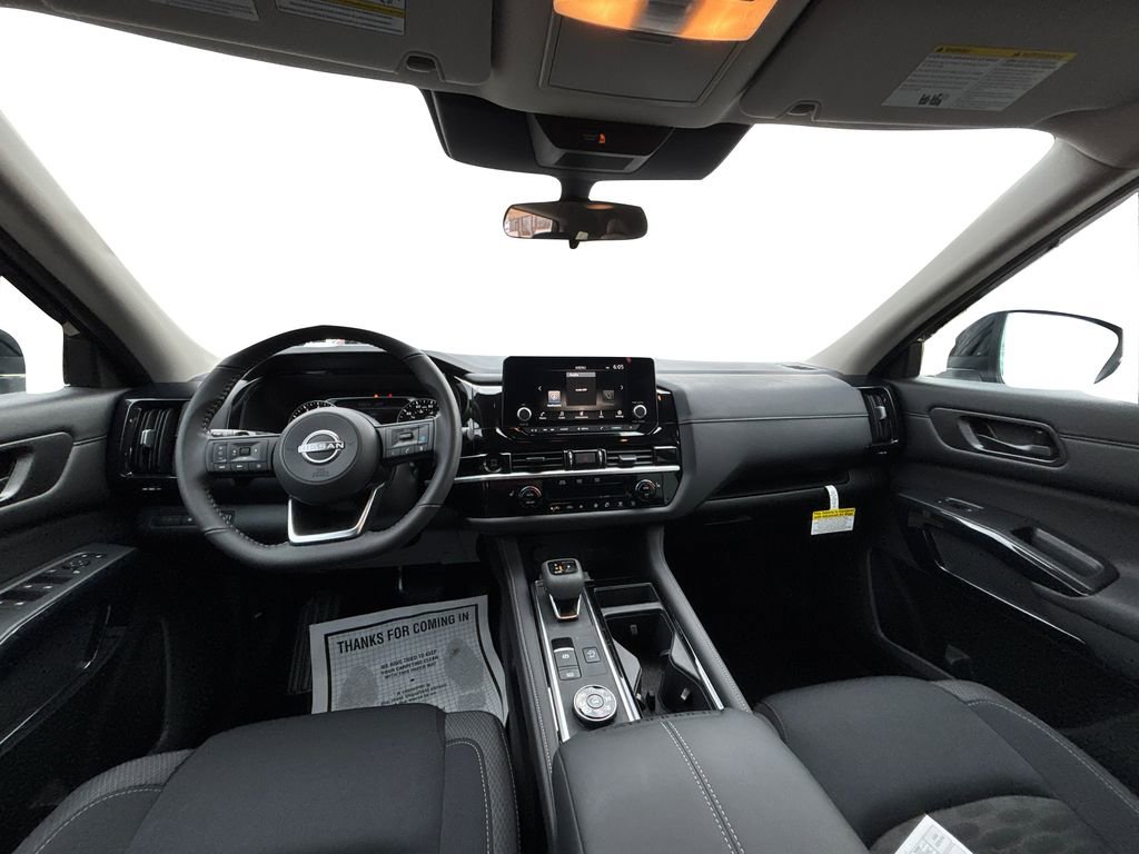 New 2025 Nissan Pathfinder SV w/ Cargo Package image 18