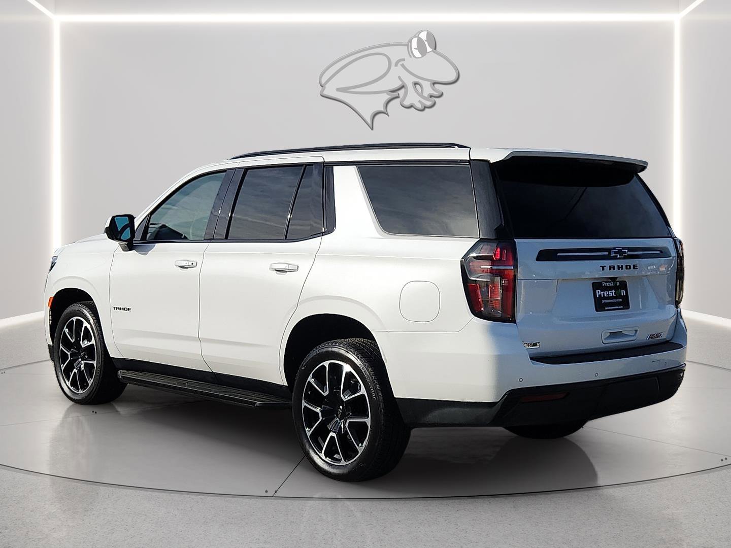 Used 2023 Chevrolet Tahoe RST image 2