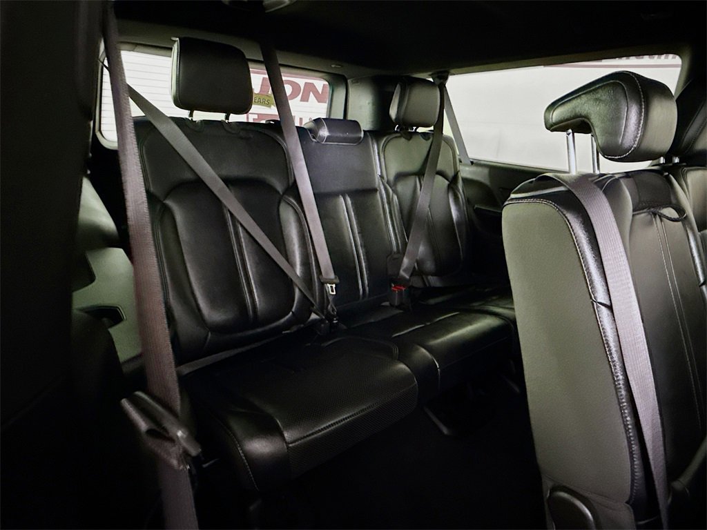 Used 2024 Jeep Wagoneer L Series II w/ Flexible Seating Group image 32