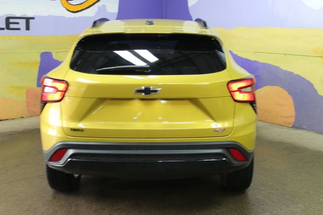 Used 2024 Chevrolet Trax RS w/ Driver Confidence Package FWD image 7