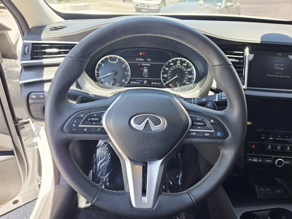 Used 2024 INFINITI QX50 Luxe AWD/4WD image 19