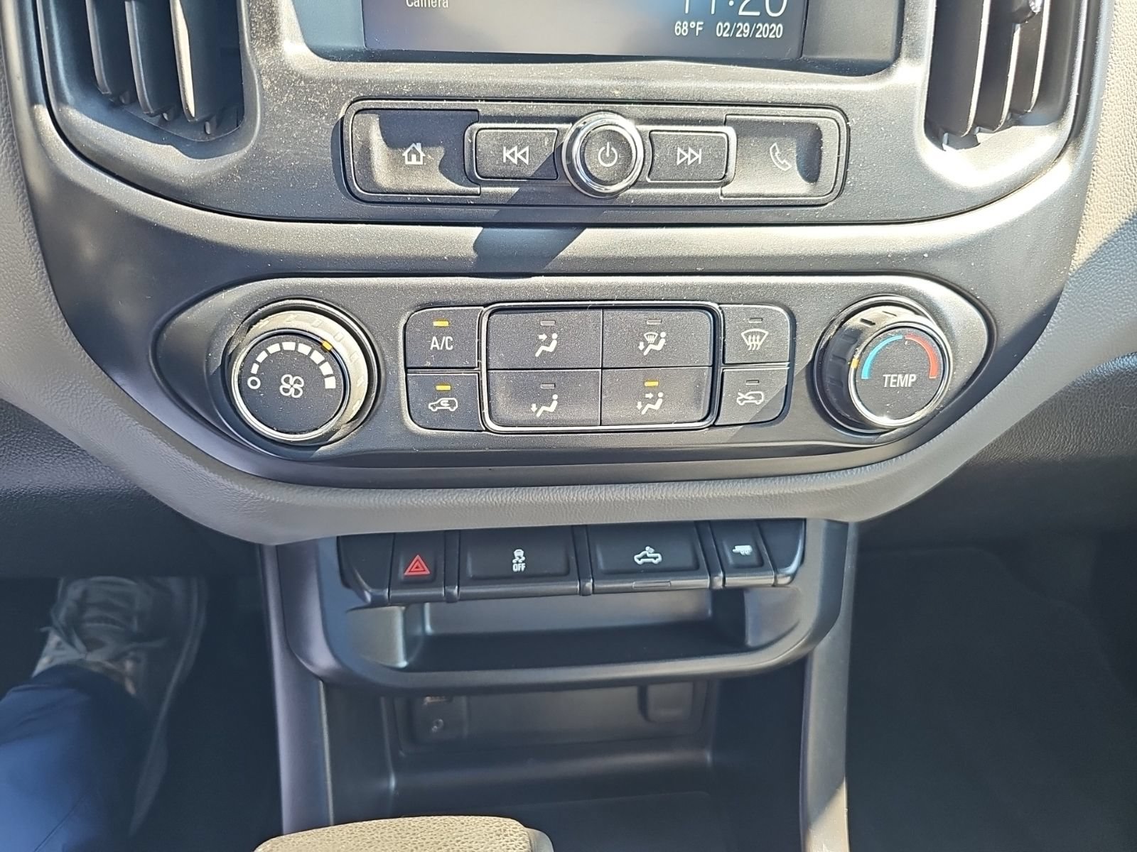 Used 2018 Chevrolet Colorado W/T w/ Custom Special Edition AWD/4WD image 20