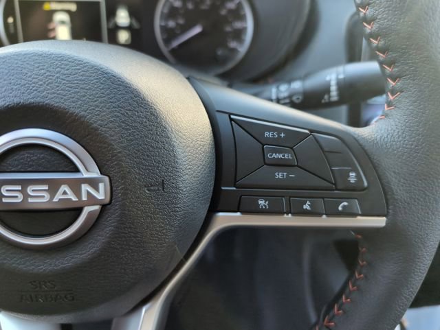 New 2025 Nissan Versa SR w/ Trunk Package image 18