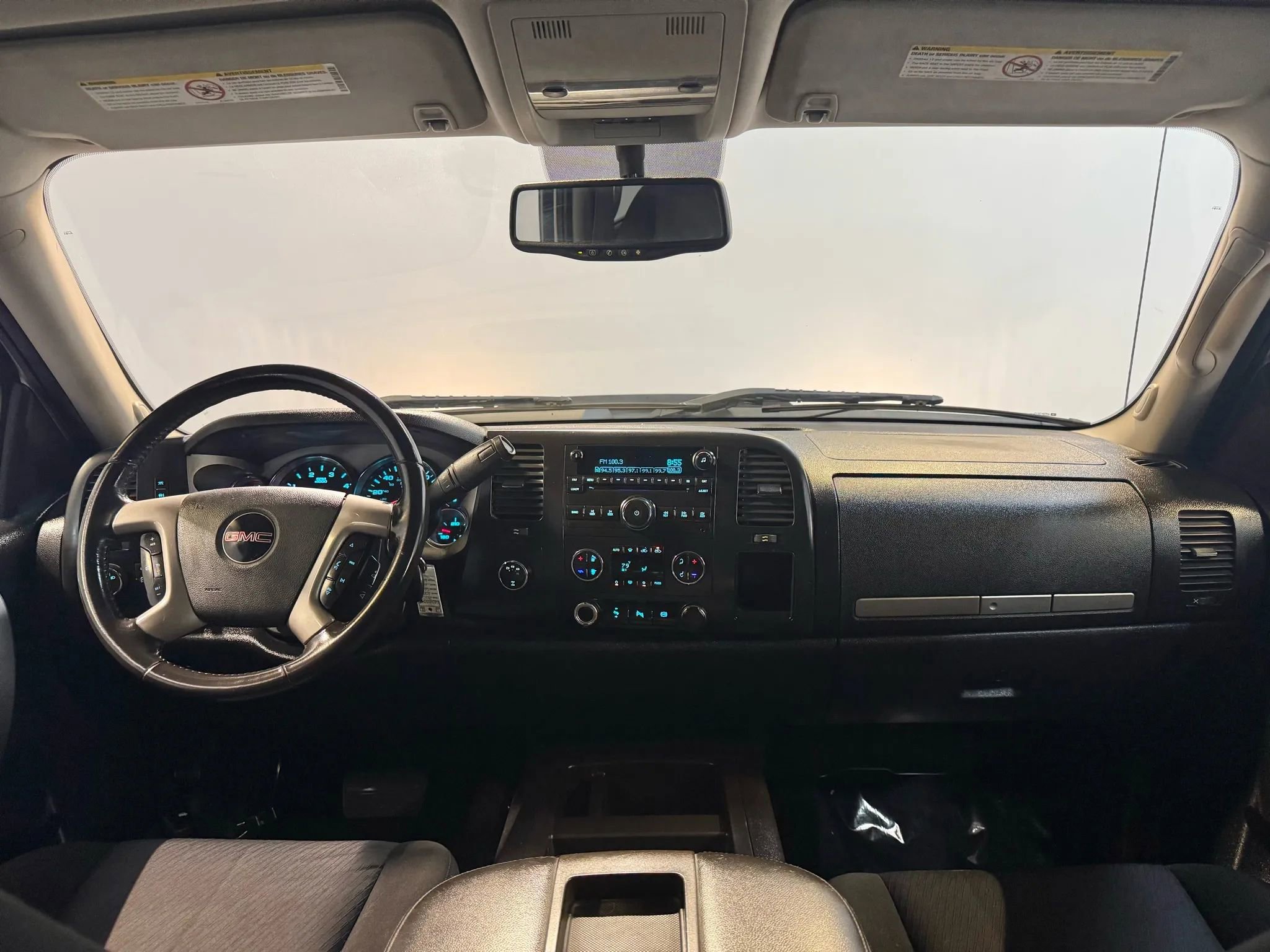 Used 2011 GMC Sierra 3500 SLE w/ SLE Preferred Package image 12