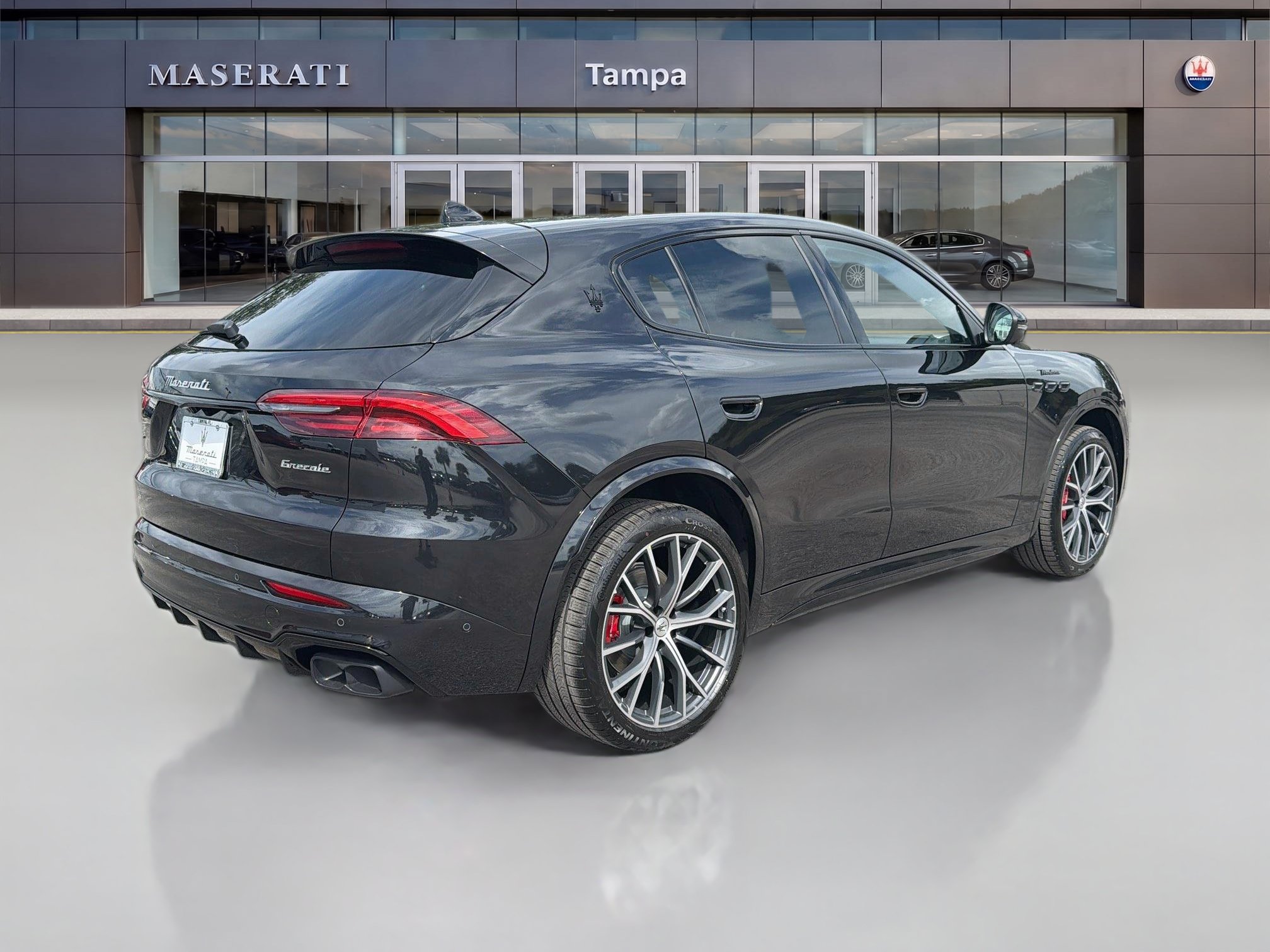 New 2027 Maserati Grecale Modena AWD/4WD image 3
