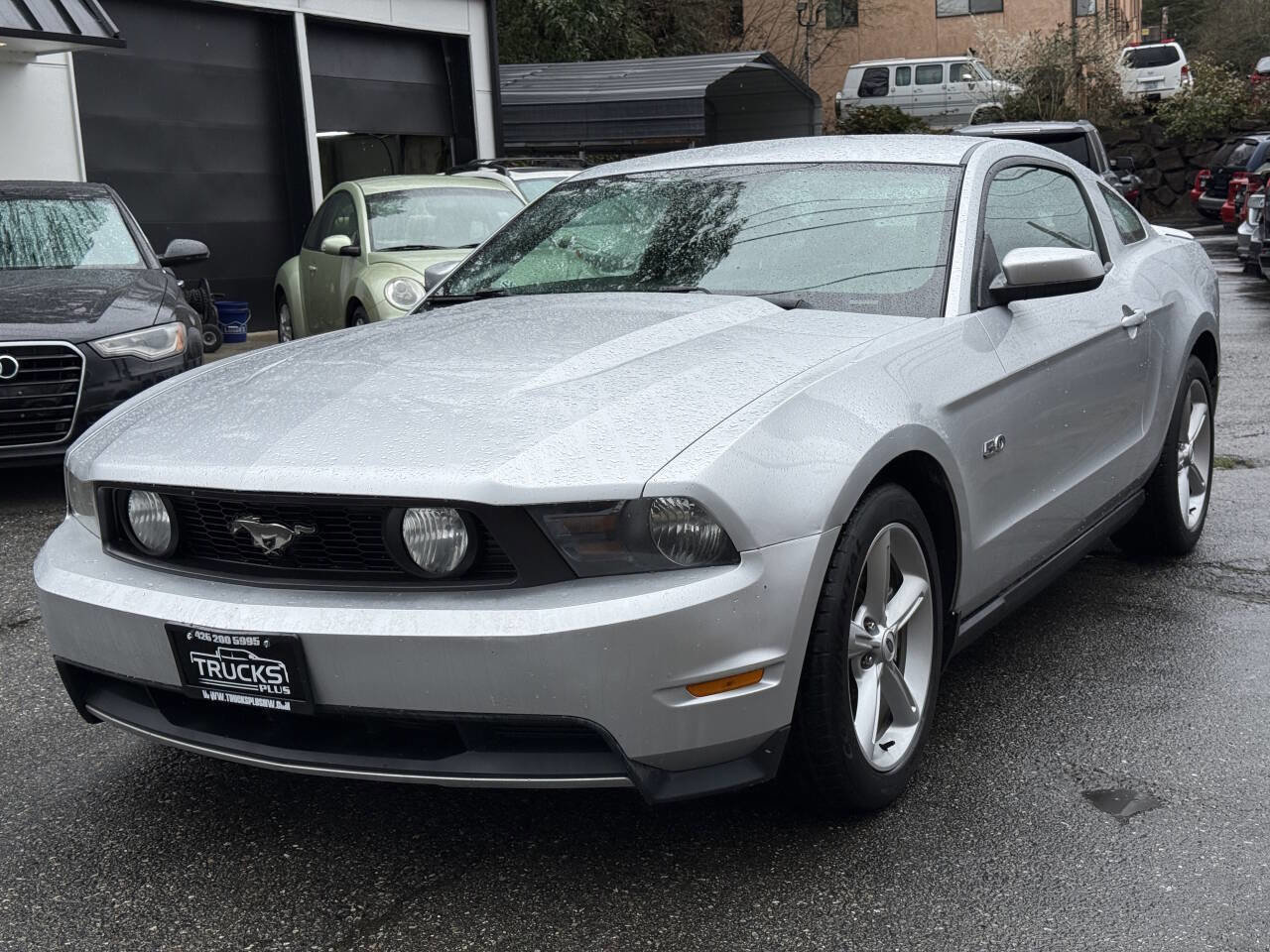 Used 2011 Ford Mustang GT image 1