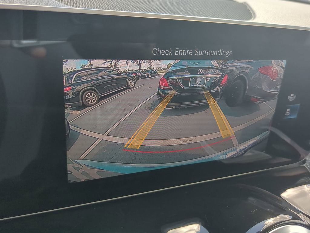 Certified 2021 Mercedes-Benz GLB 250 w/ Premium Package image 7