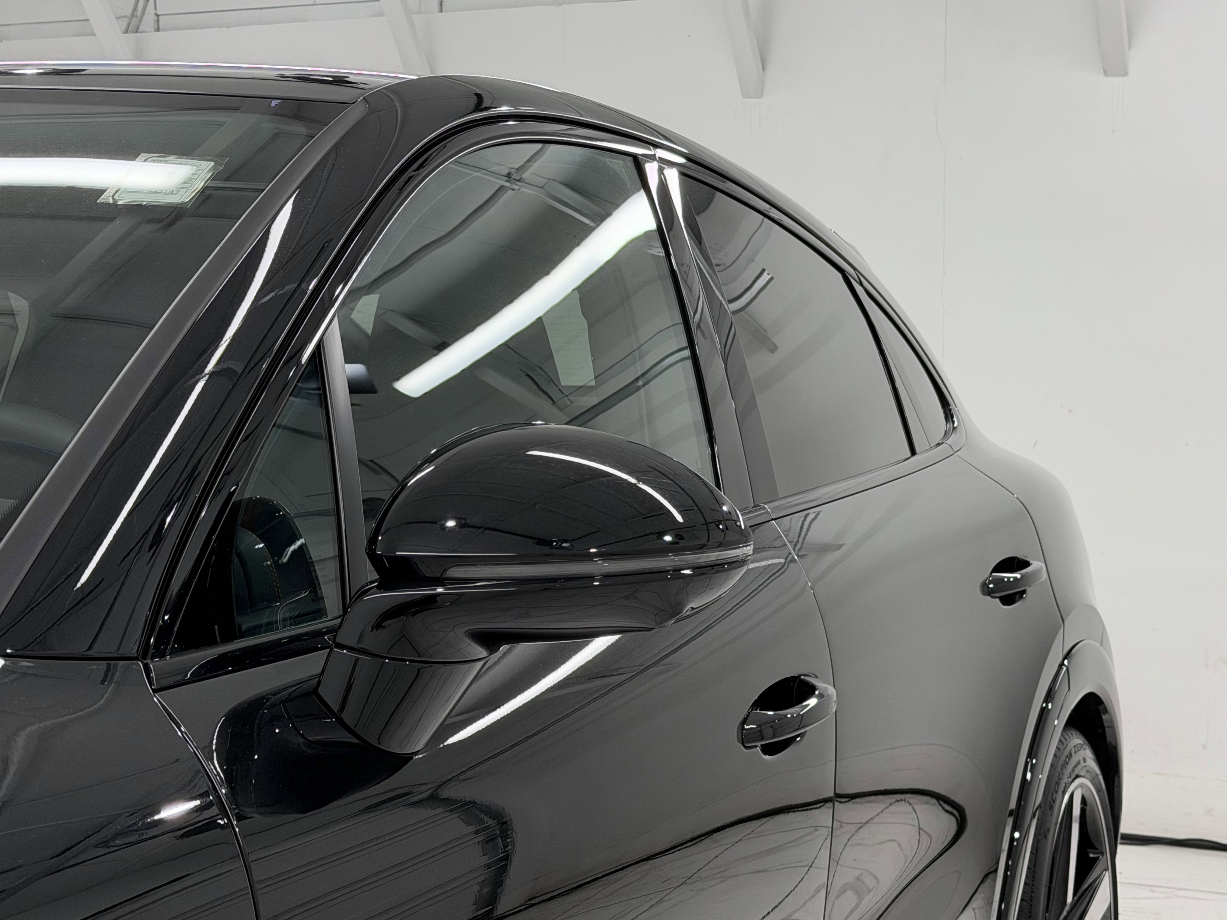 Certified 2025 Porsche Cayenne GTS image 19