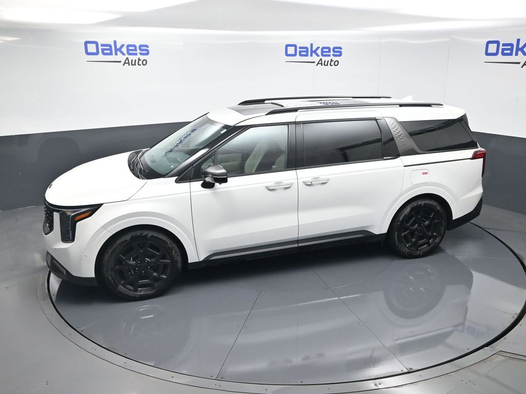 New 2025 Kia Carnival SX w/ SX Dark Edition Package image 51