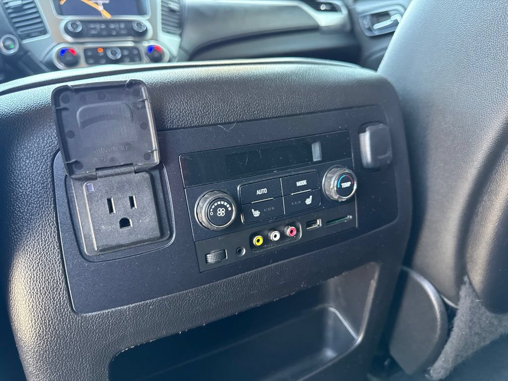 Used 2015 Chevrolet Suburban LTZ AWD/4WD image 37
