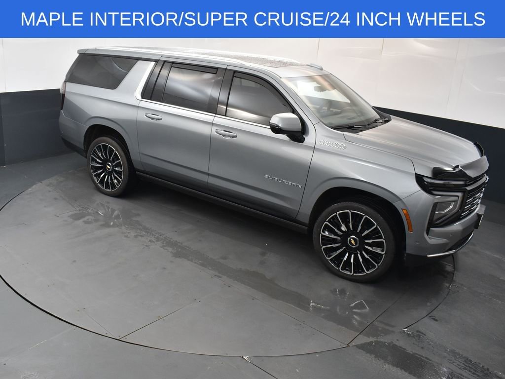Used 2026 Chevrolet Suburban High Country AWD/4WD image 26