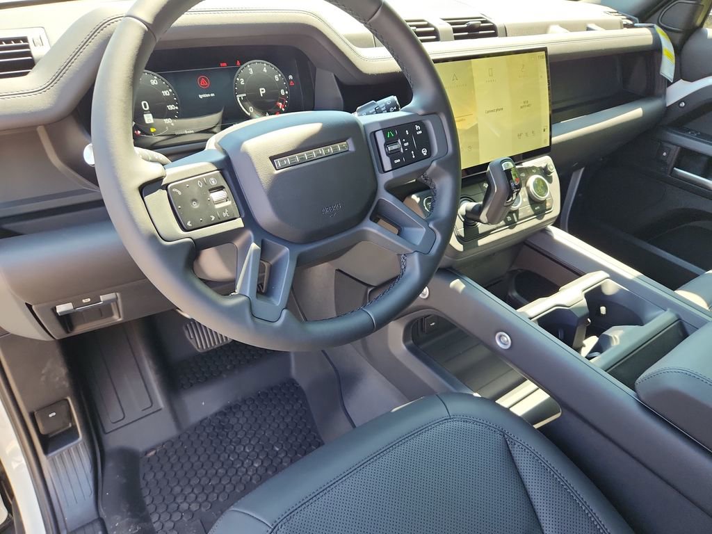 New 2026 Land Rover Defender 110 X-Dynamic SE AWD/4WD image 14