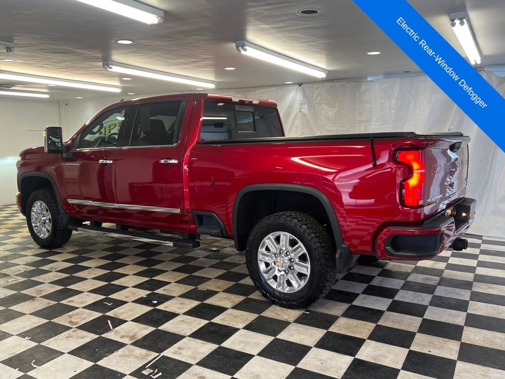 Used 2024 Chevrolet Silverado 2500 High Country w/ Technology Package AWD/4WD image 14