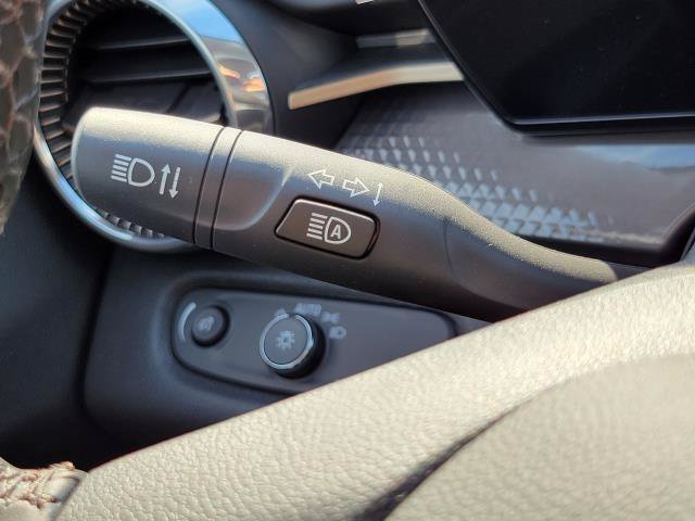 New 2026 Chevrolet Trax ACTIV w/ Driver Confidence Package FWD image 16