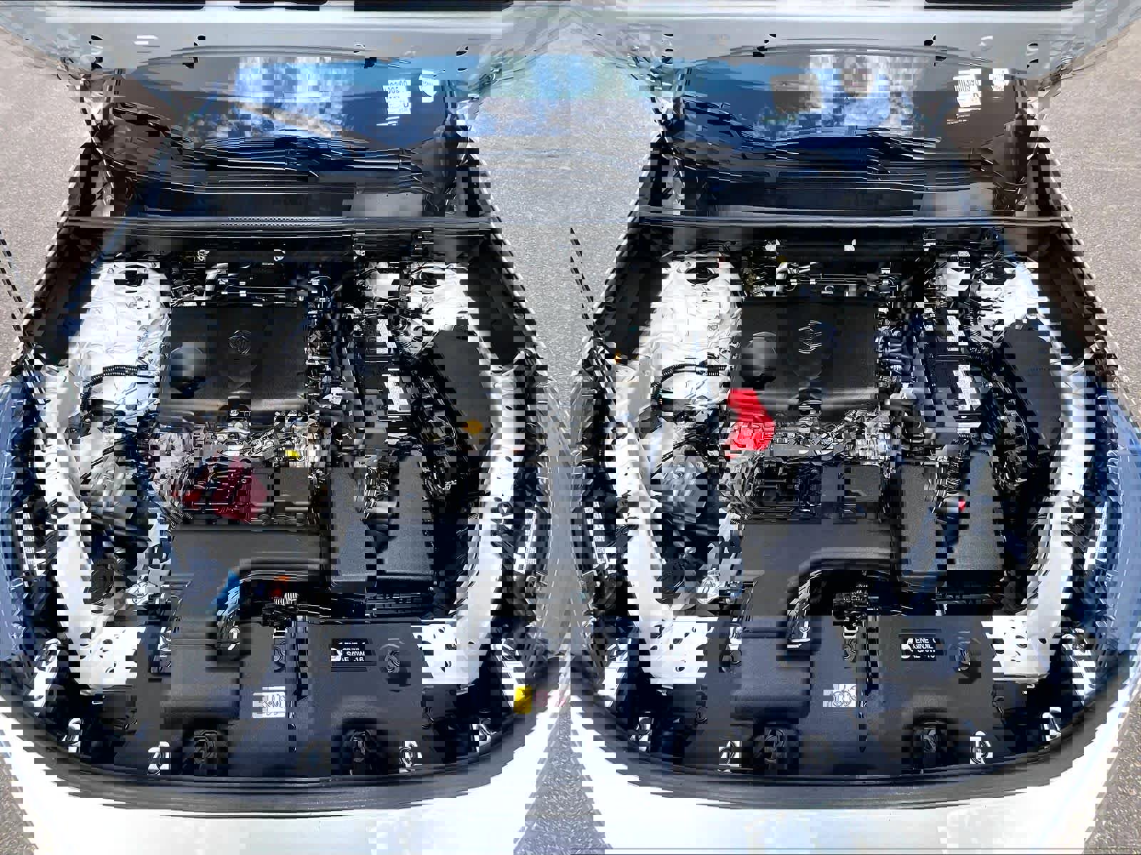 Used 2024 Toyota RAV4 XLE FWD image 29