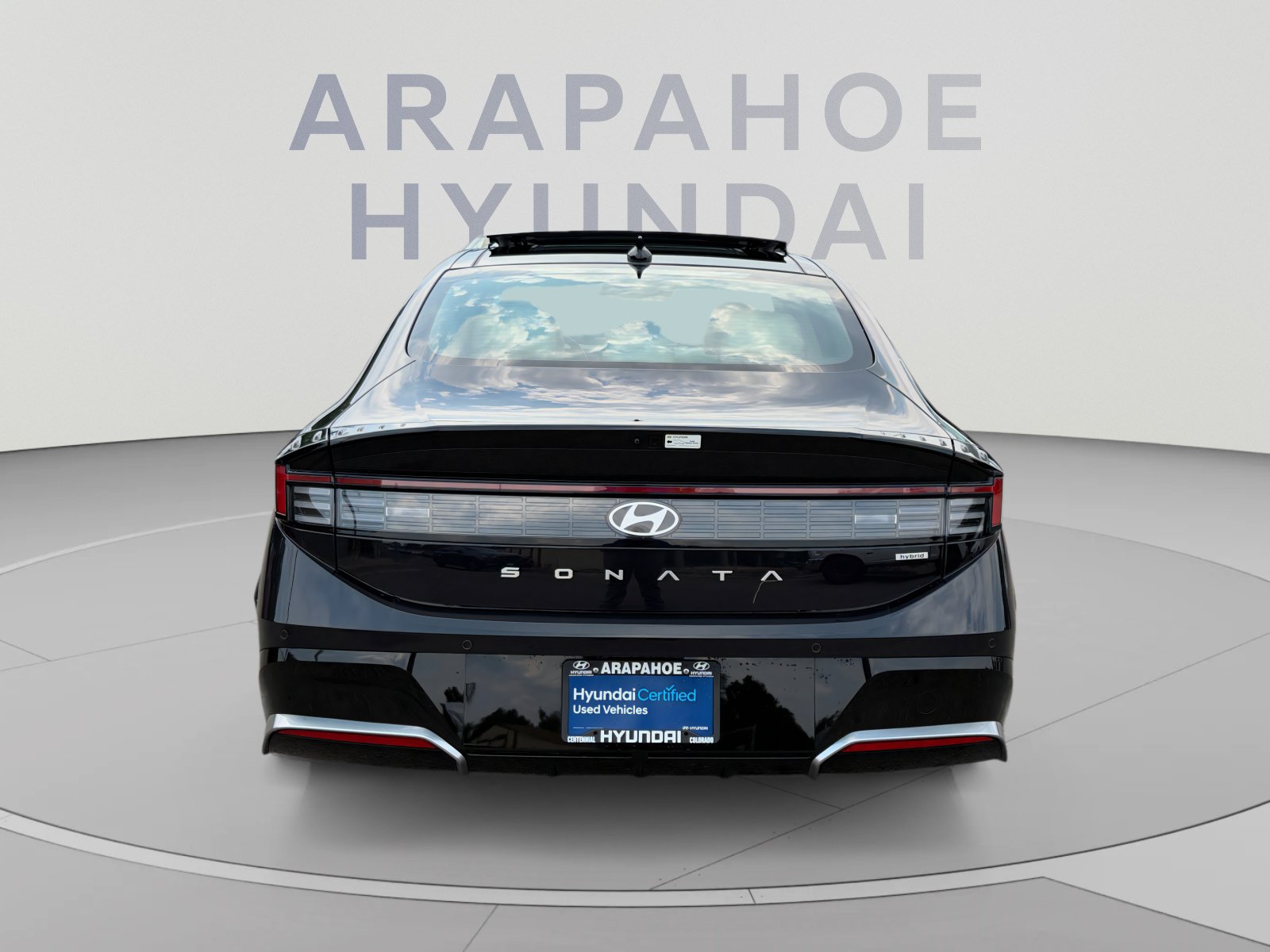 Used 2025 Hyundai Sonata Limited FWD image 4