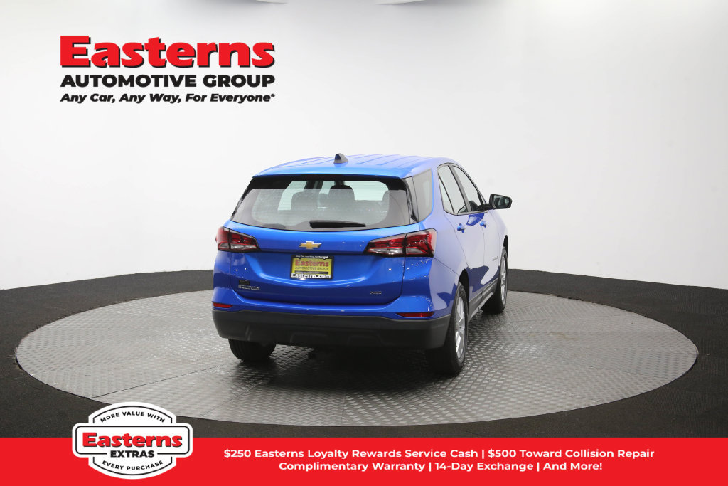 Used 2024 Chevrolet Equinox LS AWD/4WD image 39