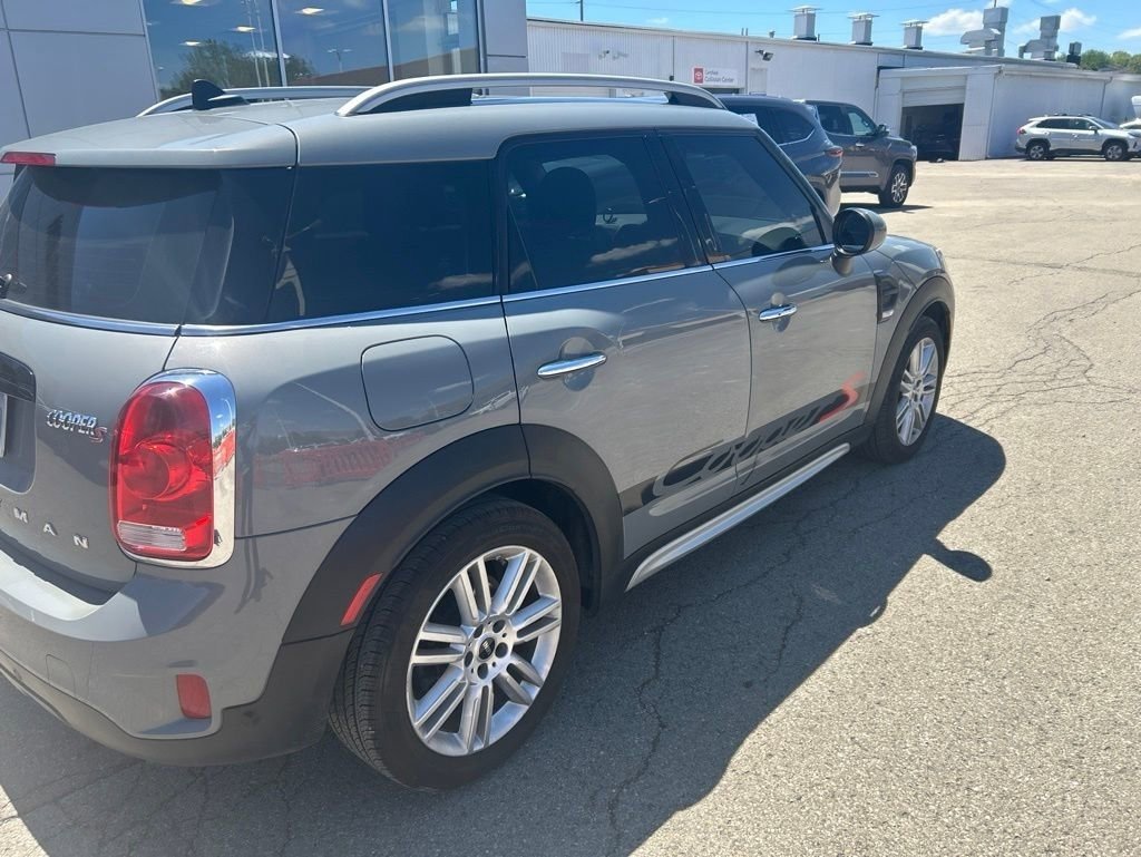 Used 2019 MINI Cooper Countryman FWD image 6