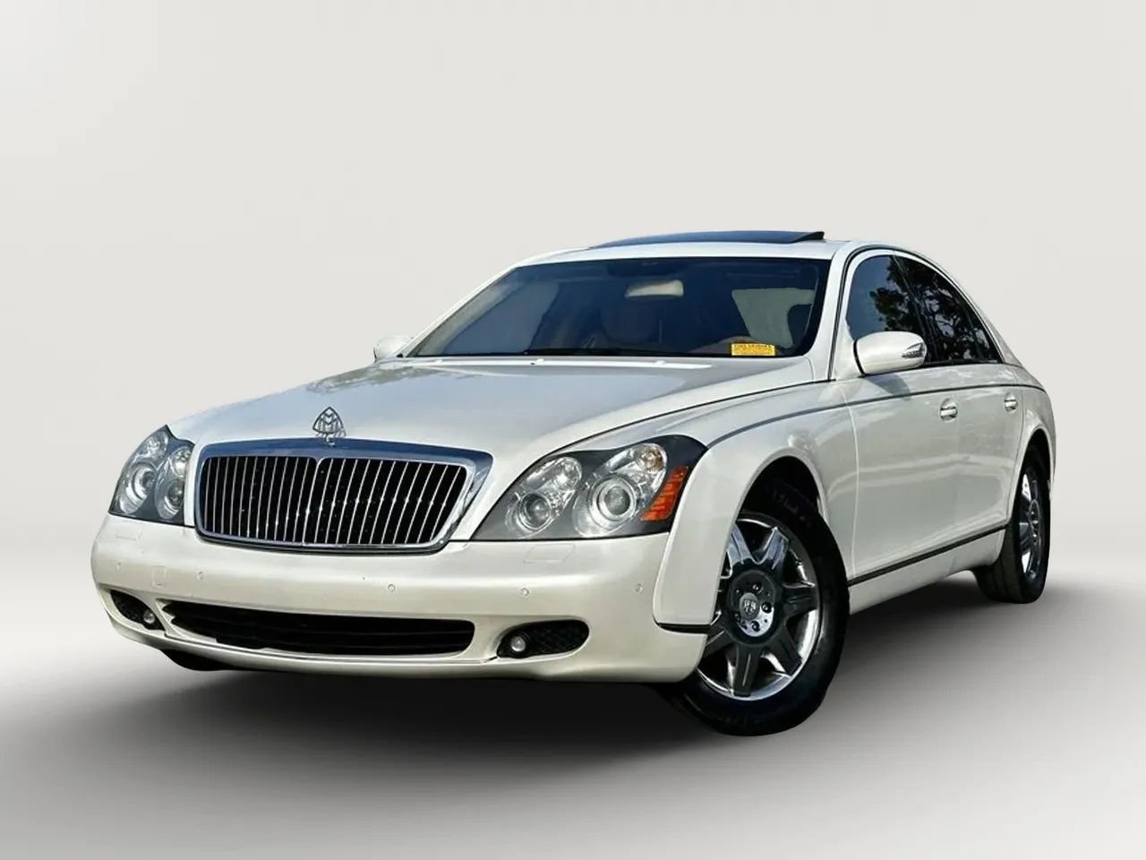 Used 2006 Maybach 57 RWD image 3