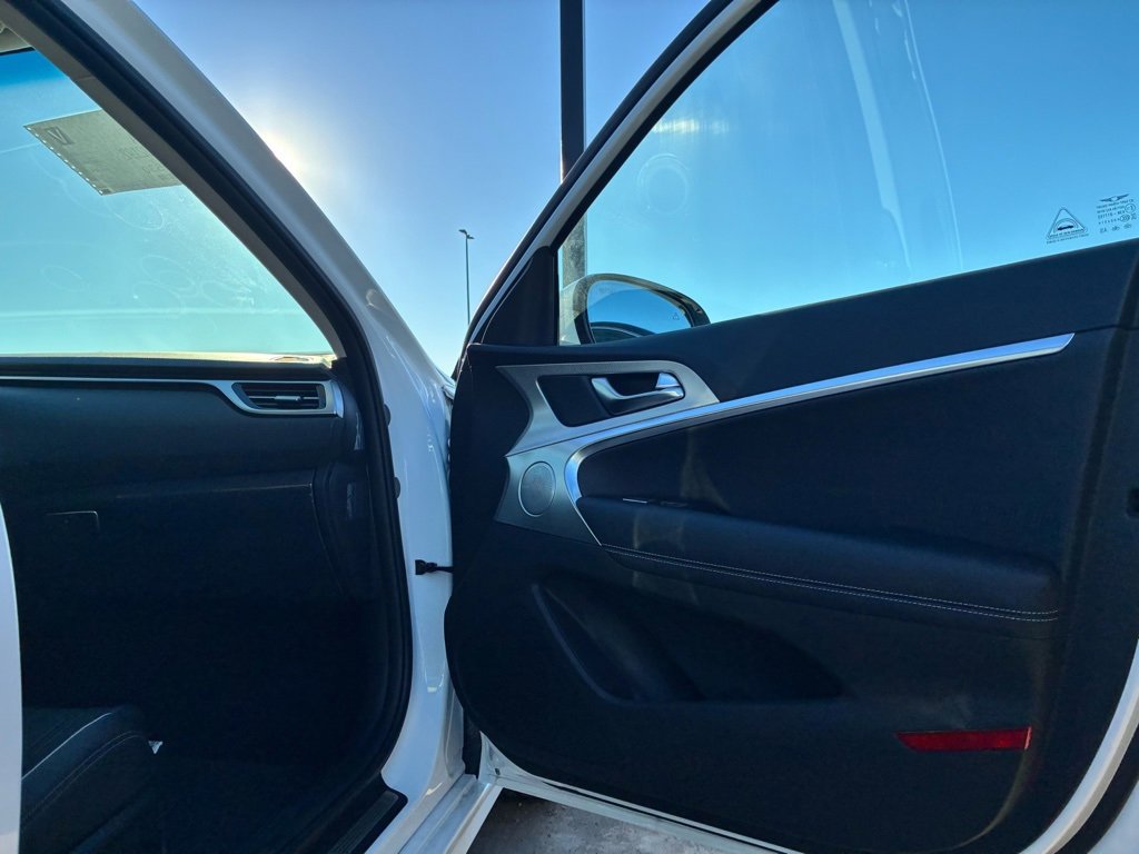 New 2026 Genesis G70 2.5T Prestige image 9