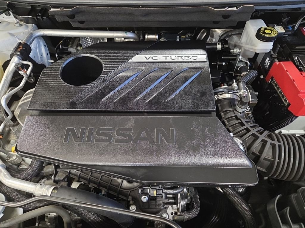 Used 2023 Nissan Rogue S image 21