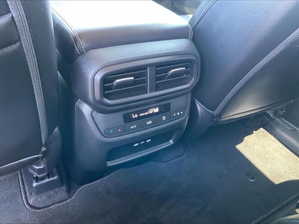 Used 2025 Honda Pilot EX-L image 28