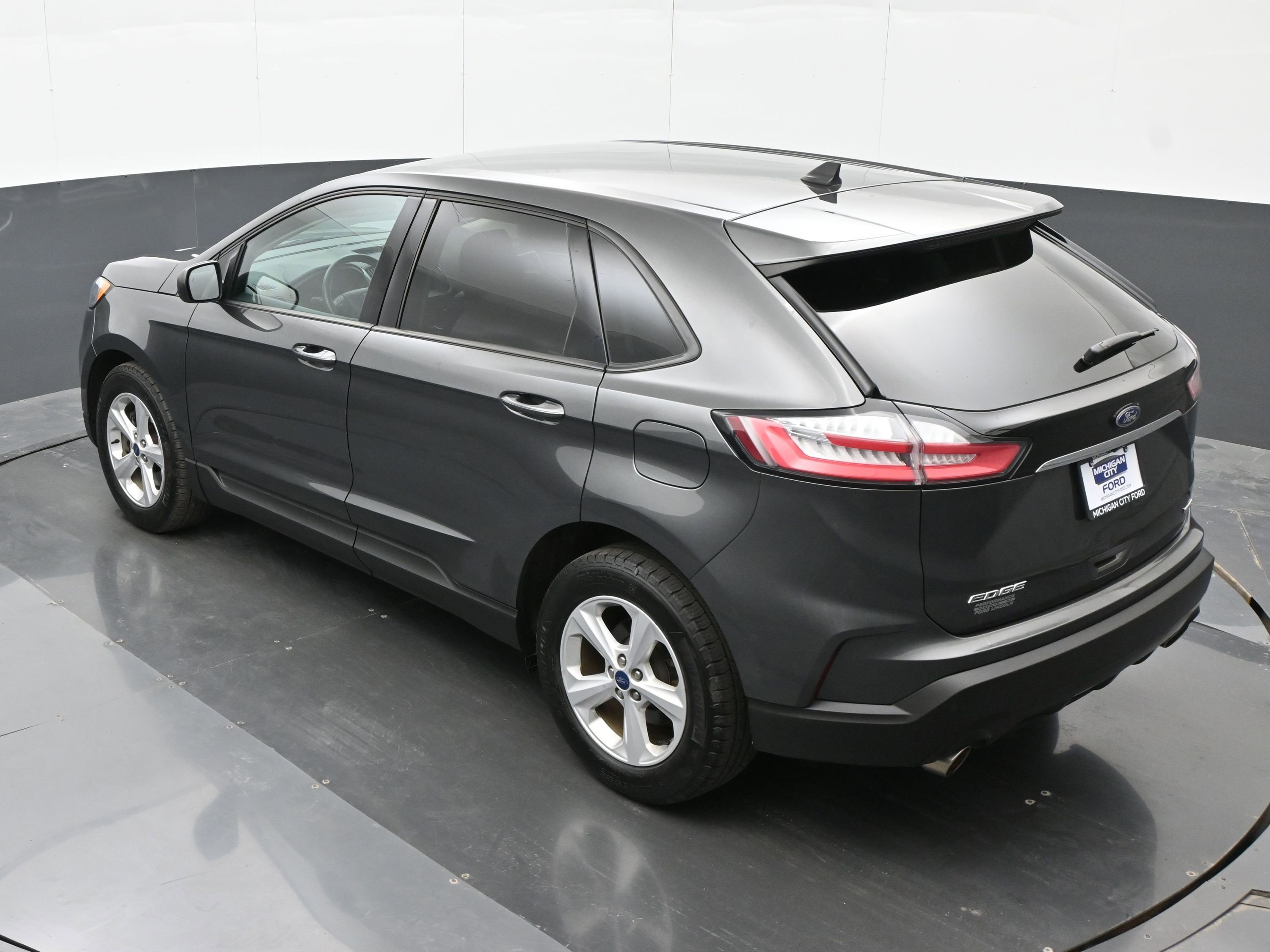 Used 2020 Ford Edge SE AWD/4WD image 29