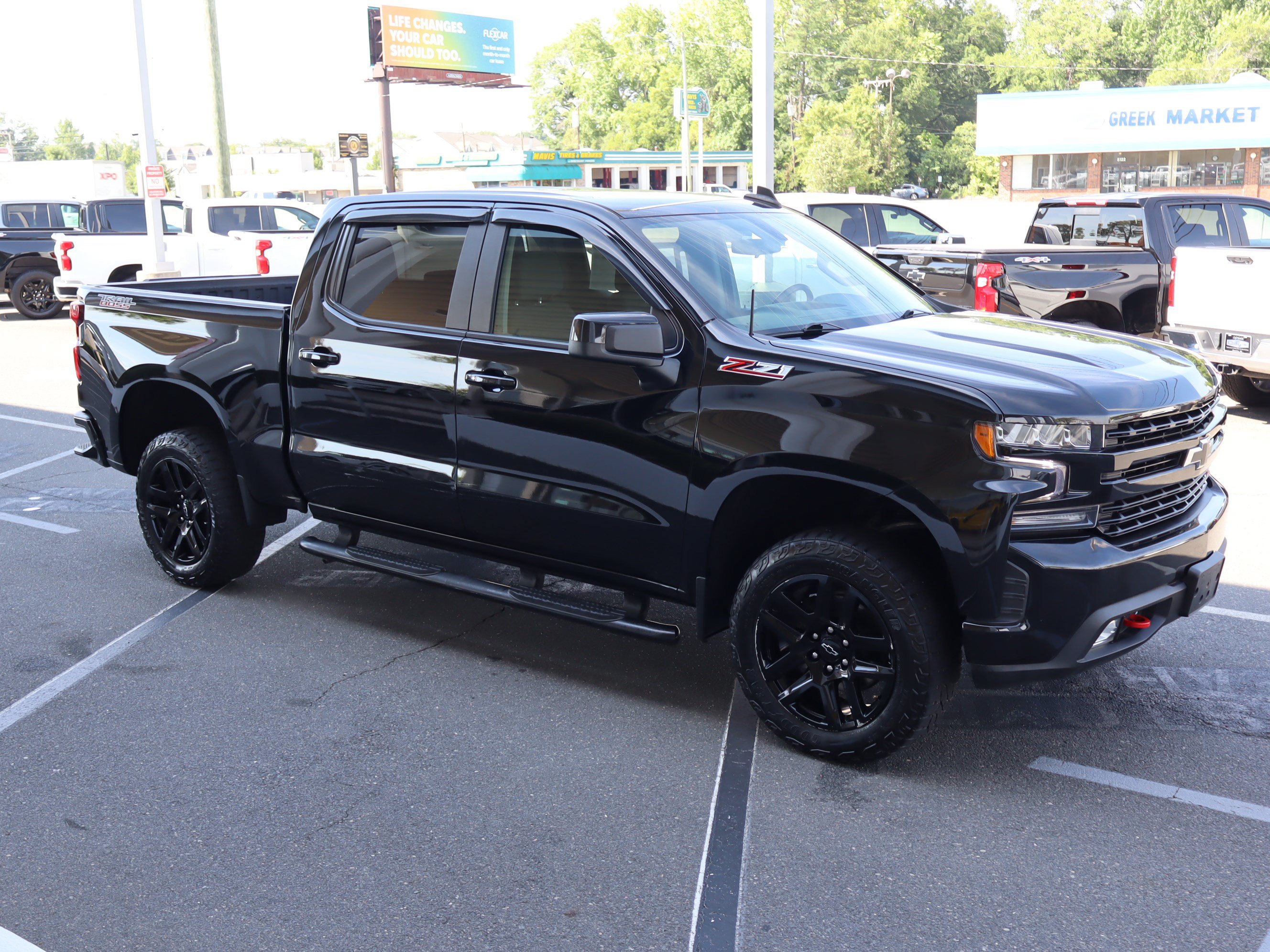 Used 2021 Chevrolet Silverado 1500 LT Trail Boss w/ Bed Protection Package AWD/4WD video 2