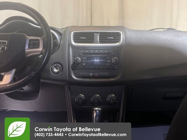 Used 2012 Dodge Avenger SXT image 20
