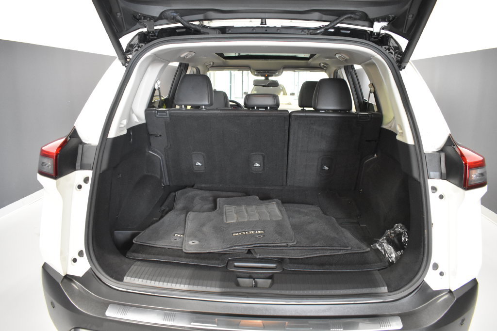 Certified 2023 Nissan Rogue SL AWD/4WD image 35