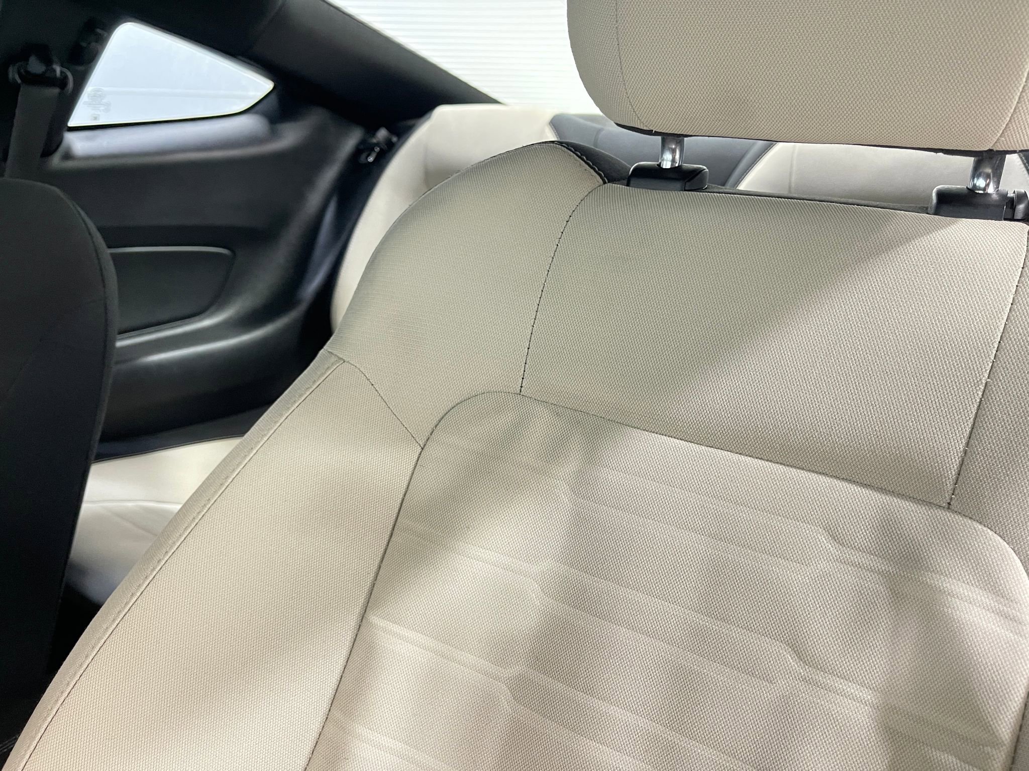 Used 2015 Ford Mustang GT image 16