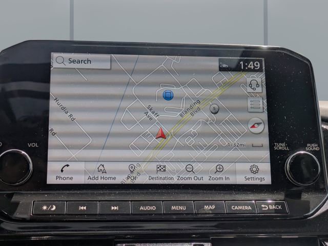 Used 2024 Nissan Pathfinder Platinum w/ Black Appearance Package image 24