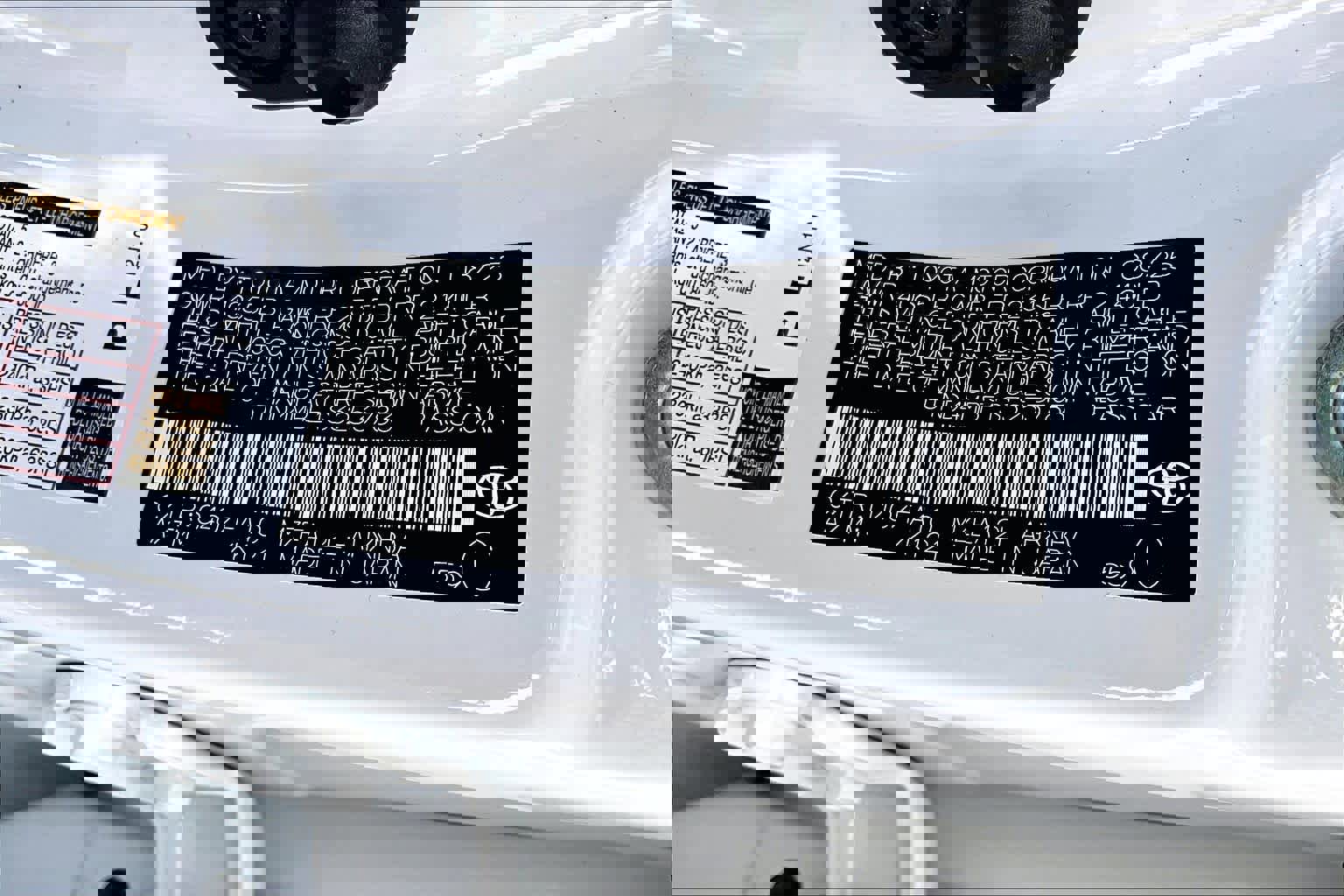 Certified 2025 Toyota Corolla SE image 33