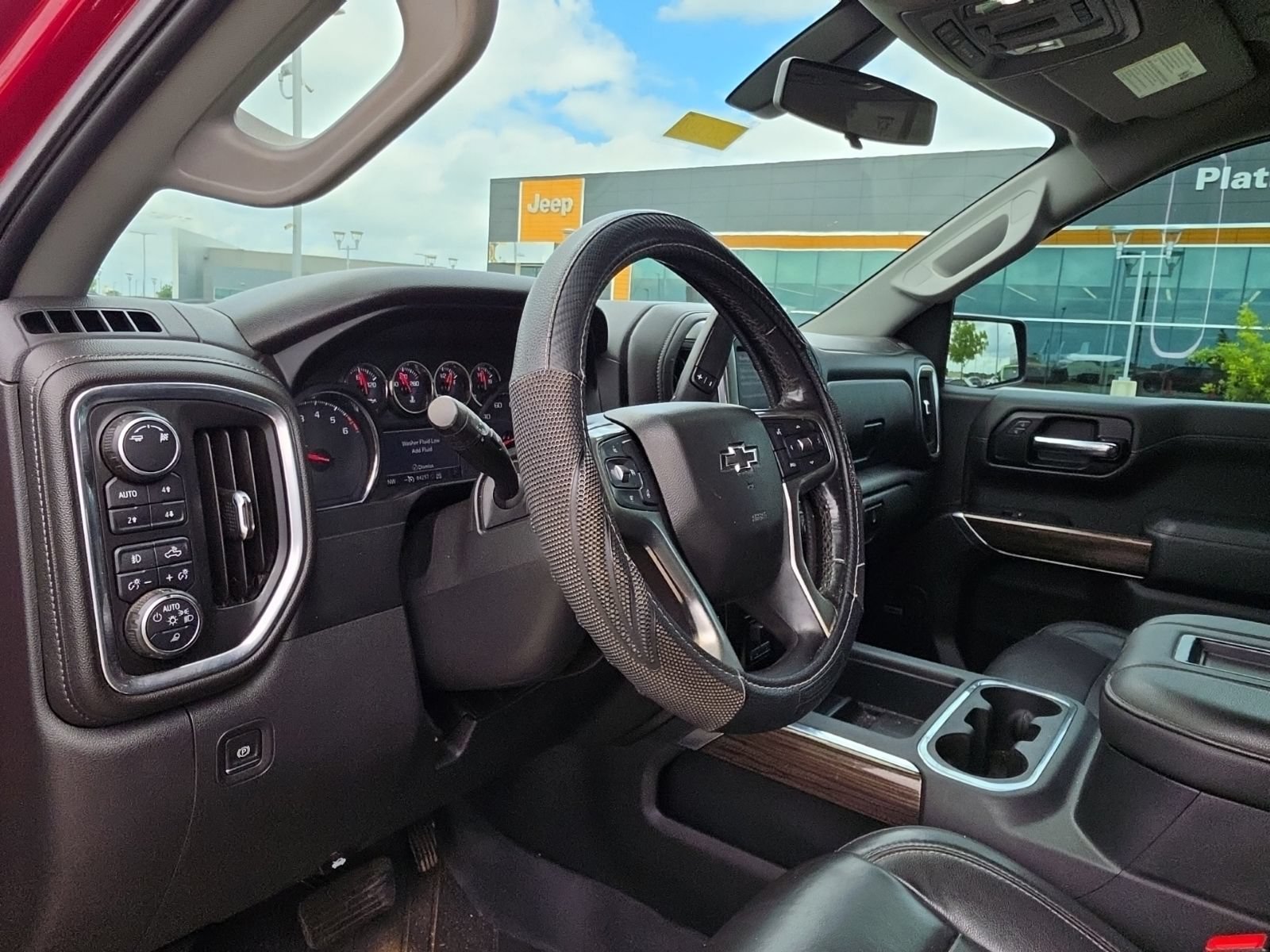 Used 2019 Chevrolet Silverado 1500 LT Trail Boss AWD/4WD image 10